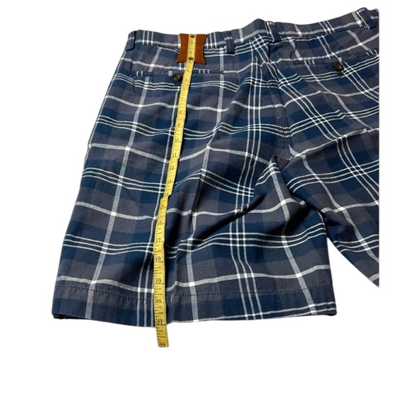 NWT amazon essentials Mens plaid shorts. - Picture 2 of 4